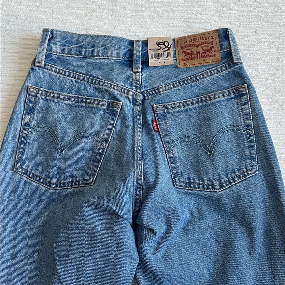 Junior Women’s Levi 501 Original Blue Jeans with Silver Metallic Stripe NWT - Picture 2 of 4